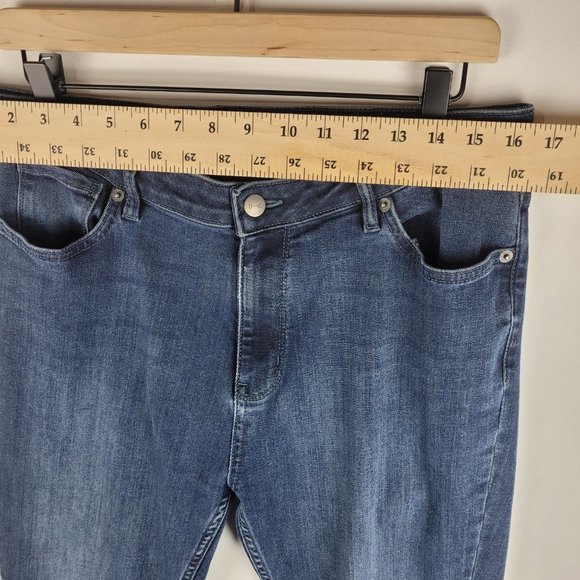 Dish Denim Jeans Women W33 L28 Blue High Rise Skinny Medium Wash Stretch Zip - Picture 9 of 16